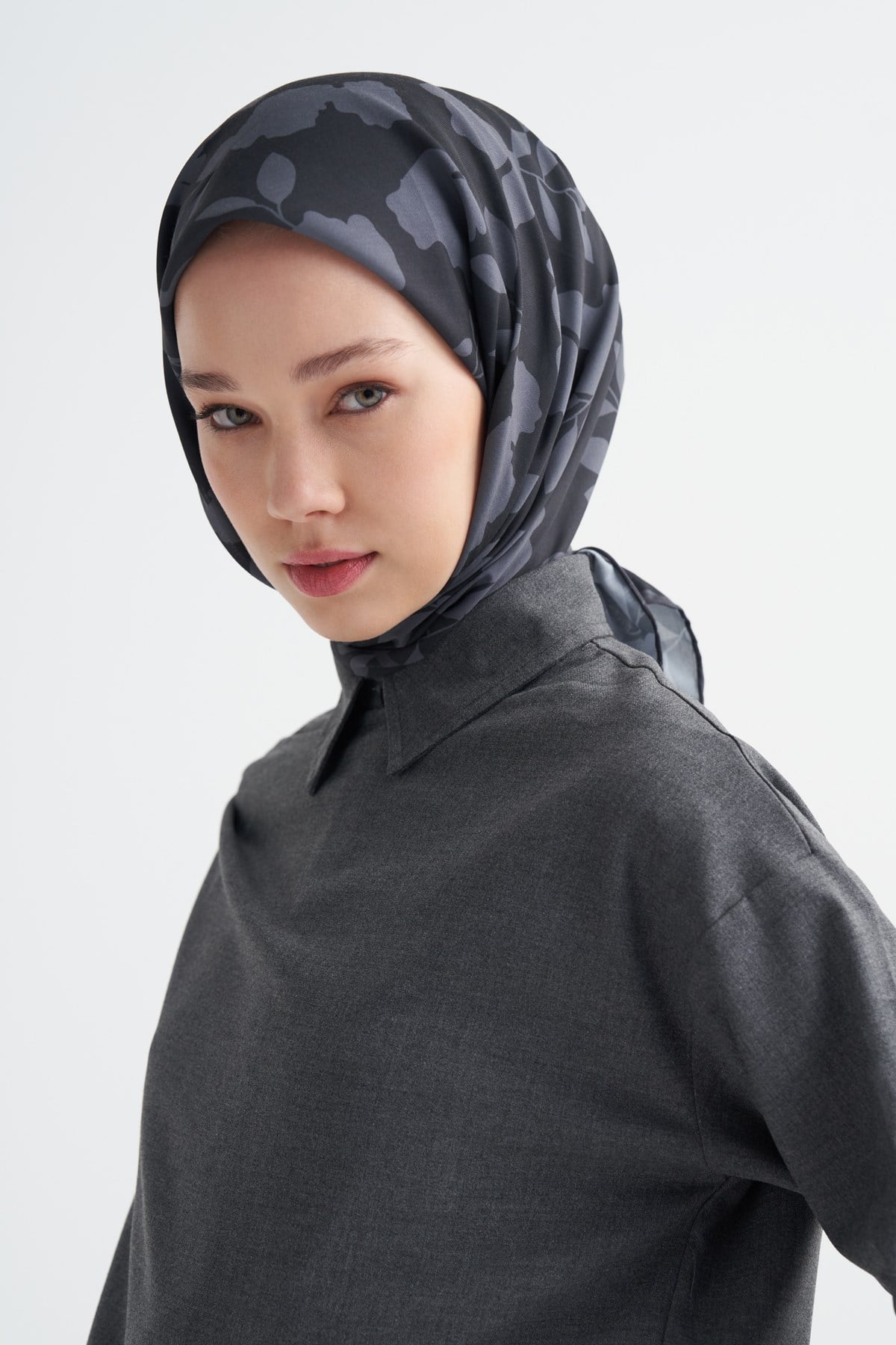 Rosena Soft Scarf Antrasit