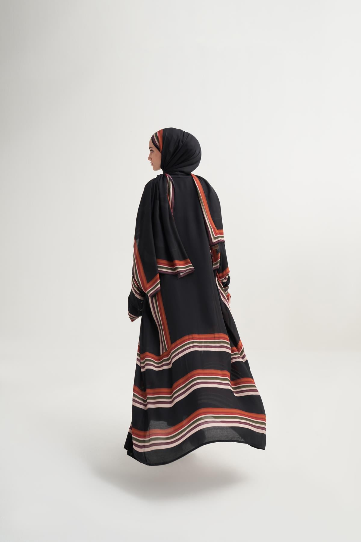Mina İncira Abaya Siyah