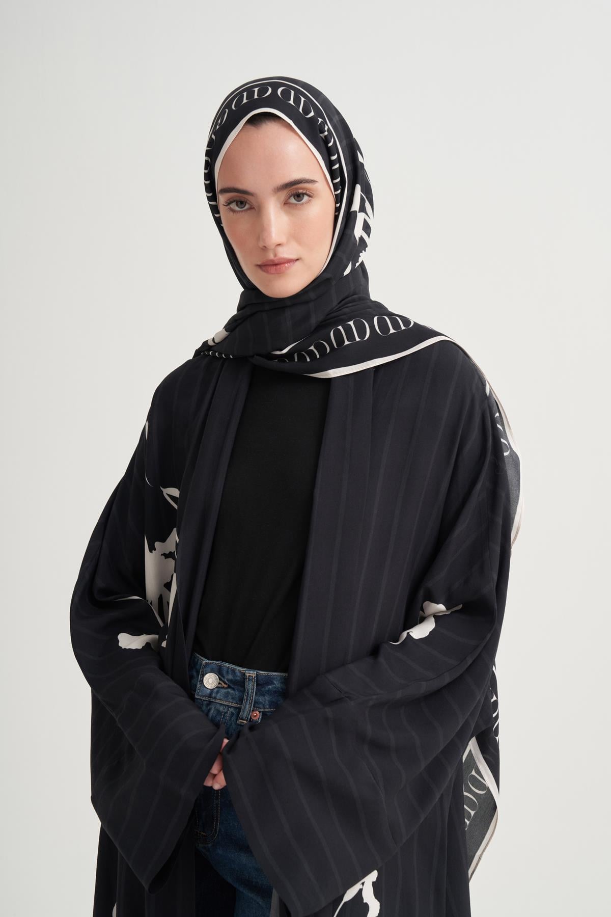 Sira Monogram Floş Scarf Siyah