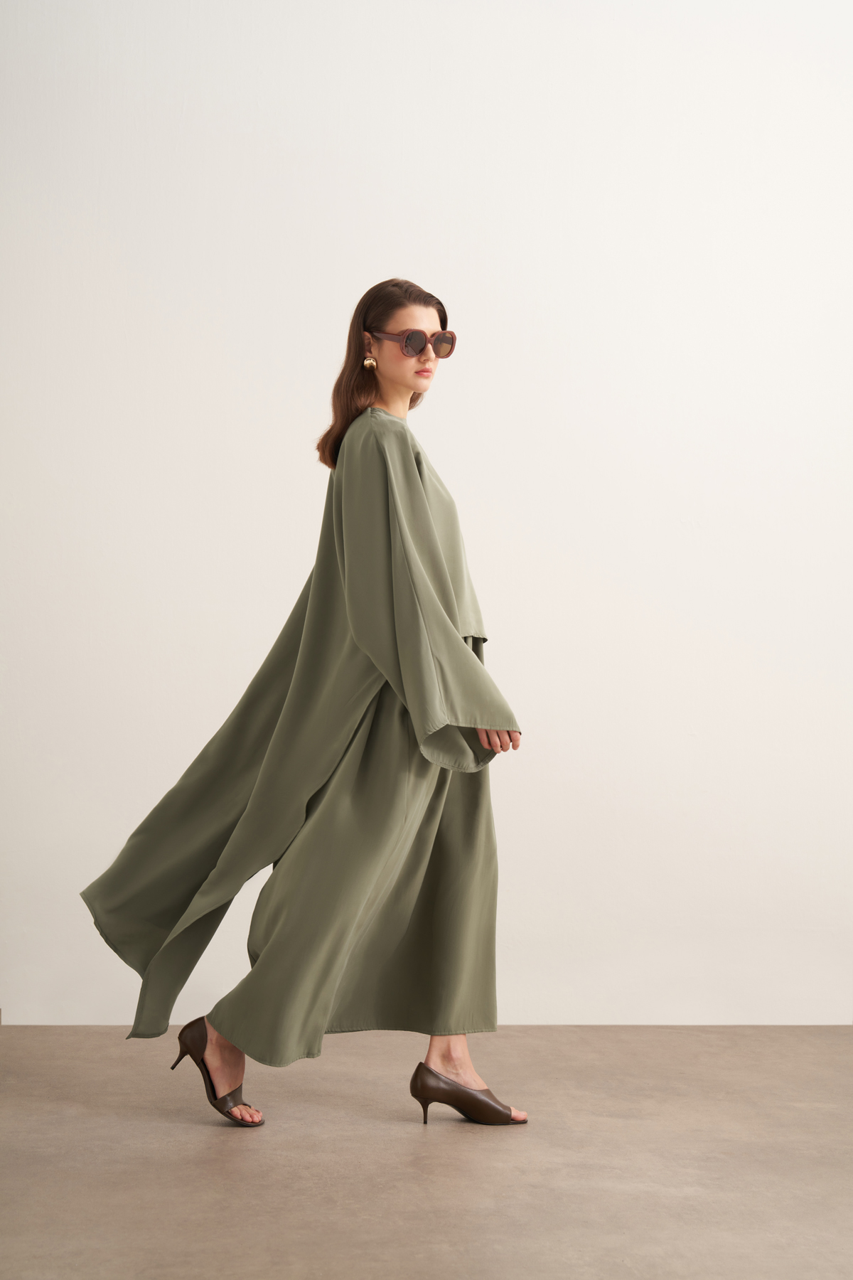 Dhiba Cupra Two-Piece Dress Set with Cape