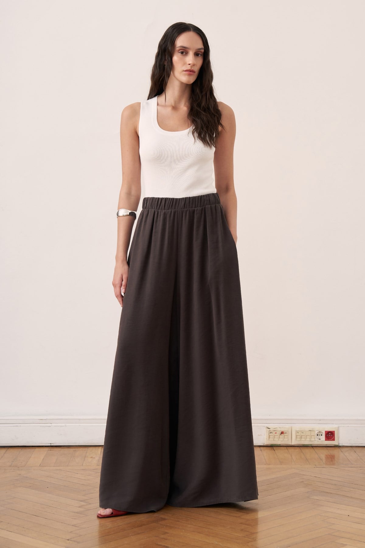 Kater Elastic Waist Pants