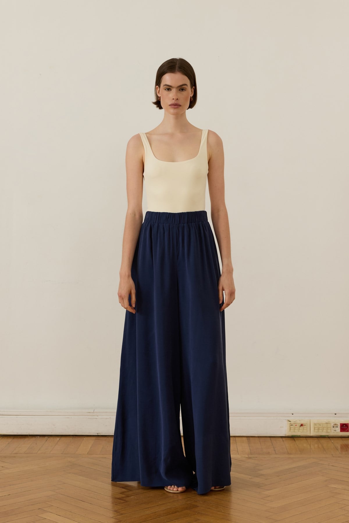 Kater Elastic Waist Pants