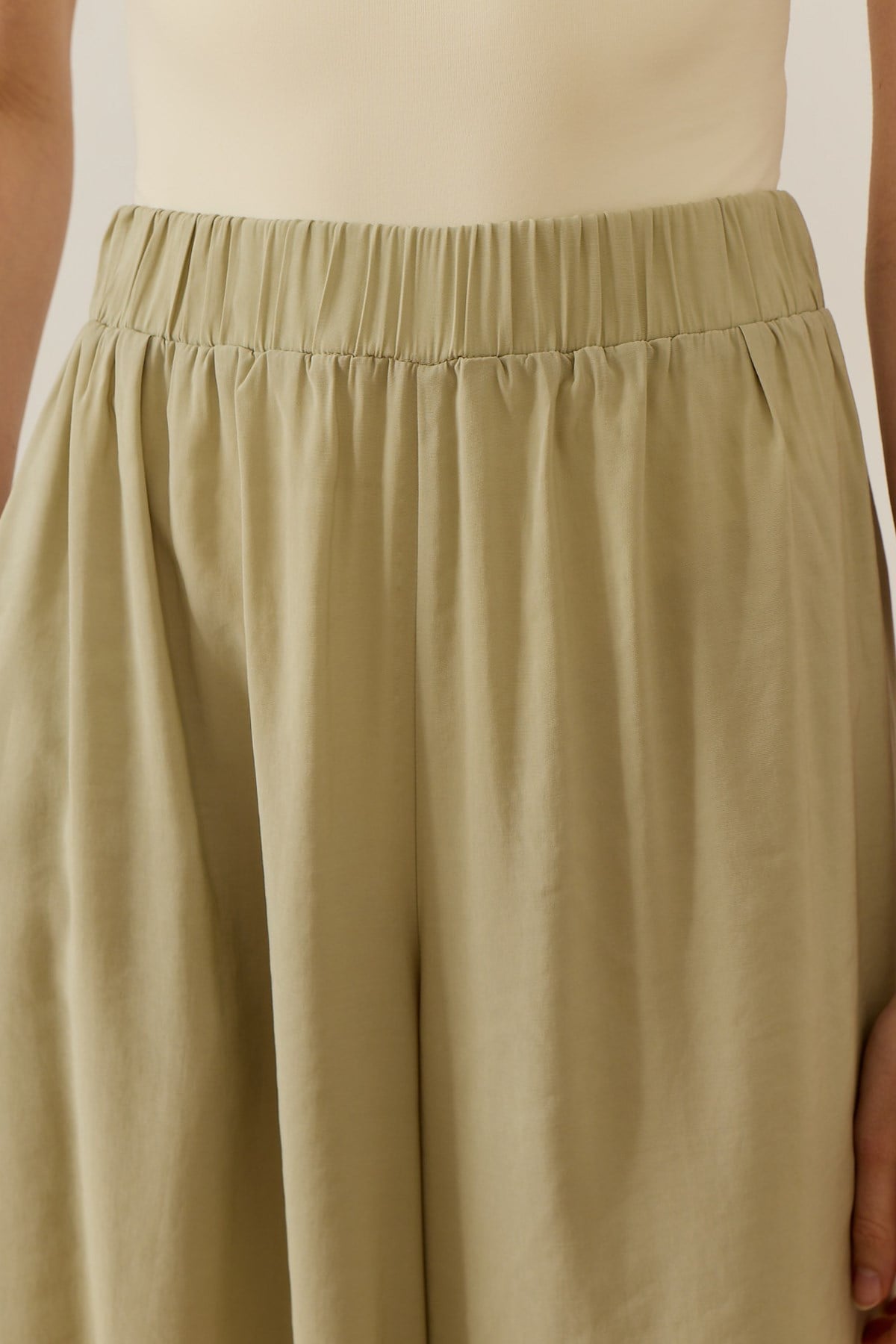 Kater Elastic Waist Pants