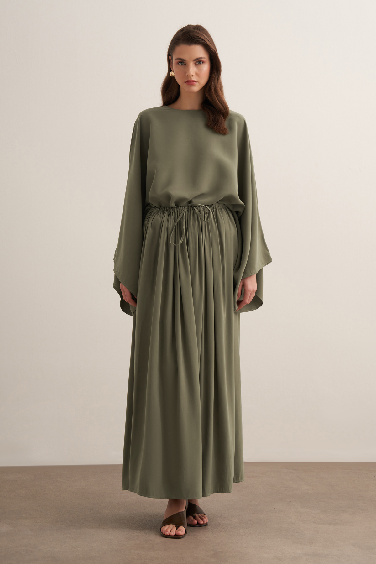 Noor Gathered Skirt Cupra Set