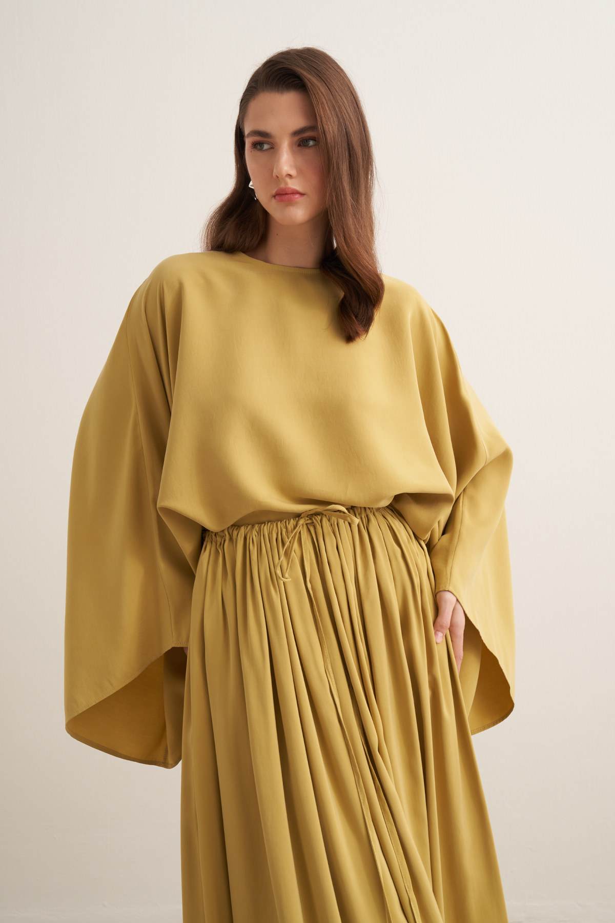 Noor Gathered Skirt Cupra Set
