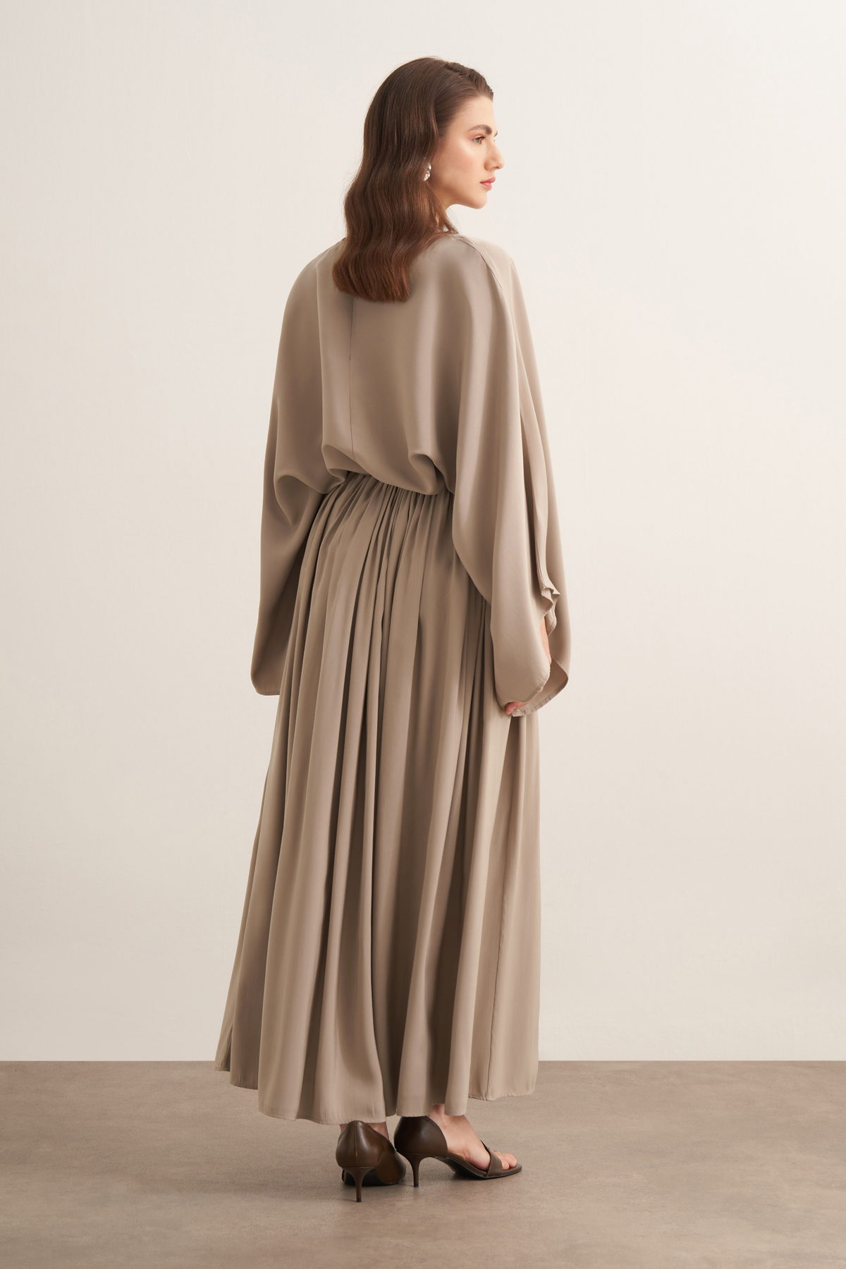 Noor Gathered Skirt Cupra Set