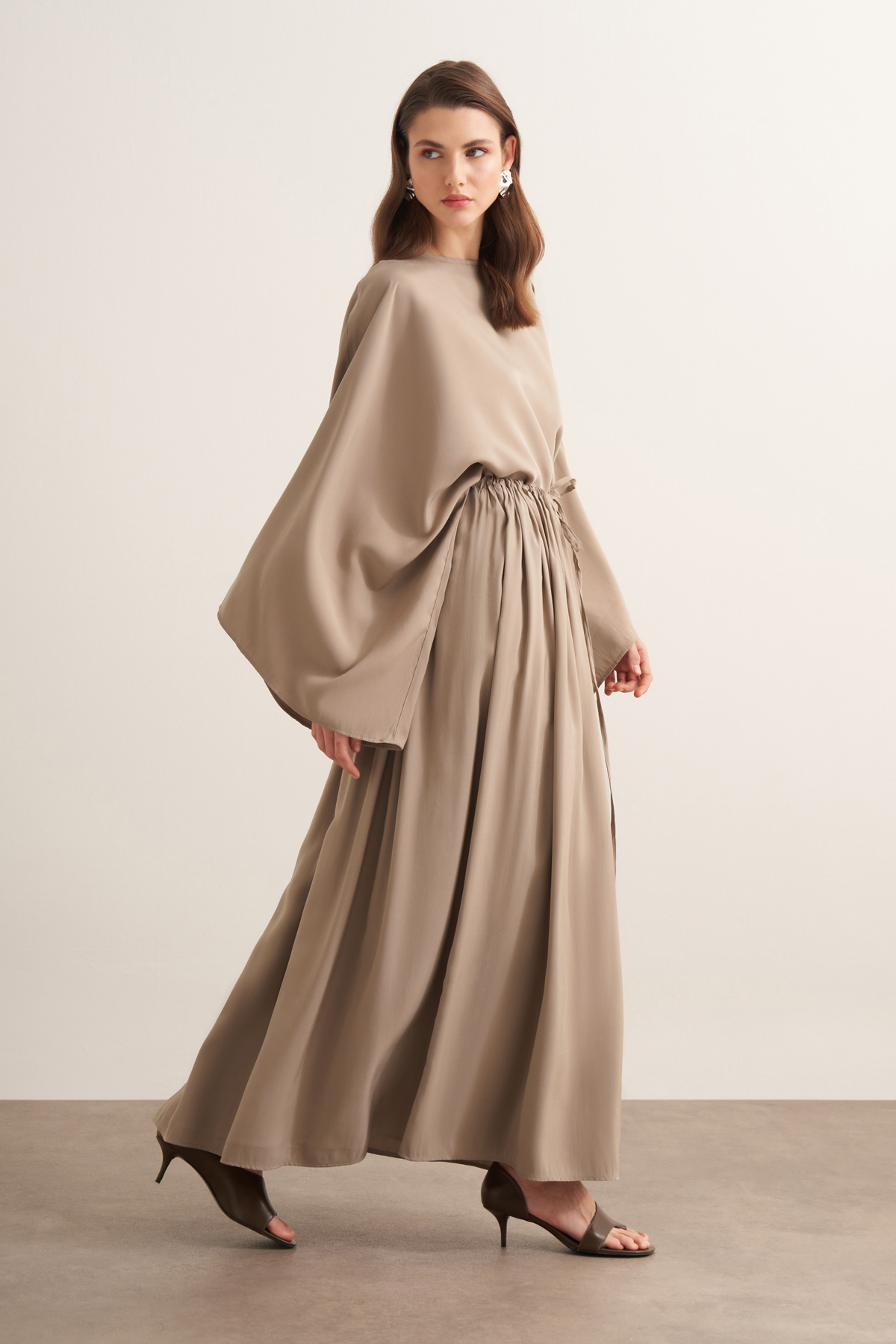 Noor Gathered Skirt Cupra Set