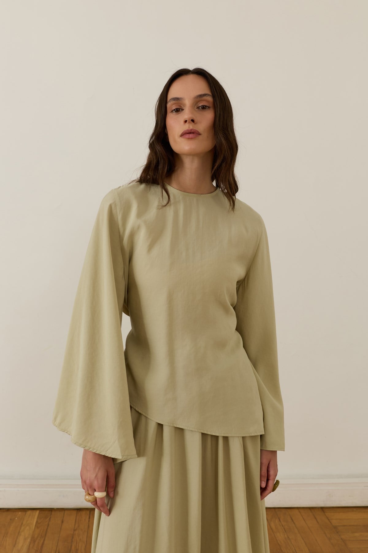 Raya Cupra Suit with Tie-Up Detail Skirt