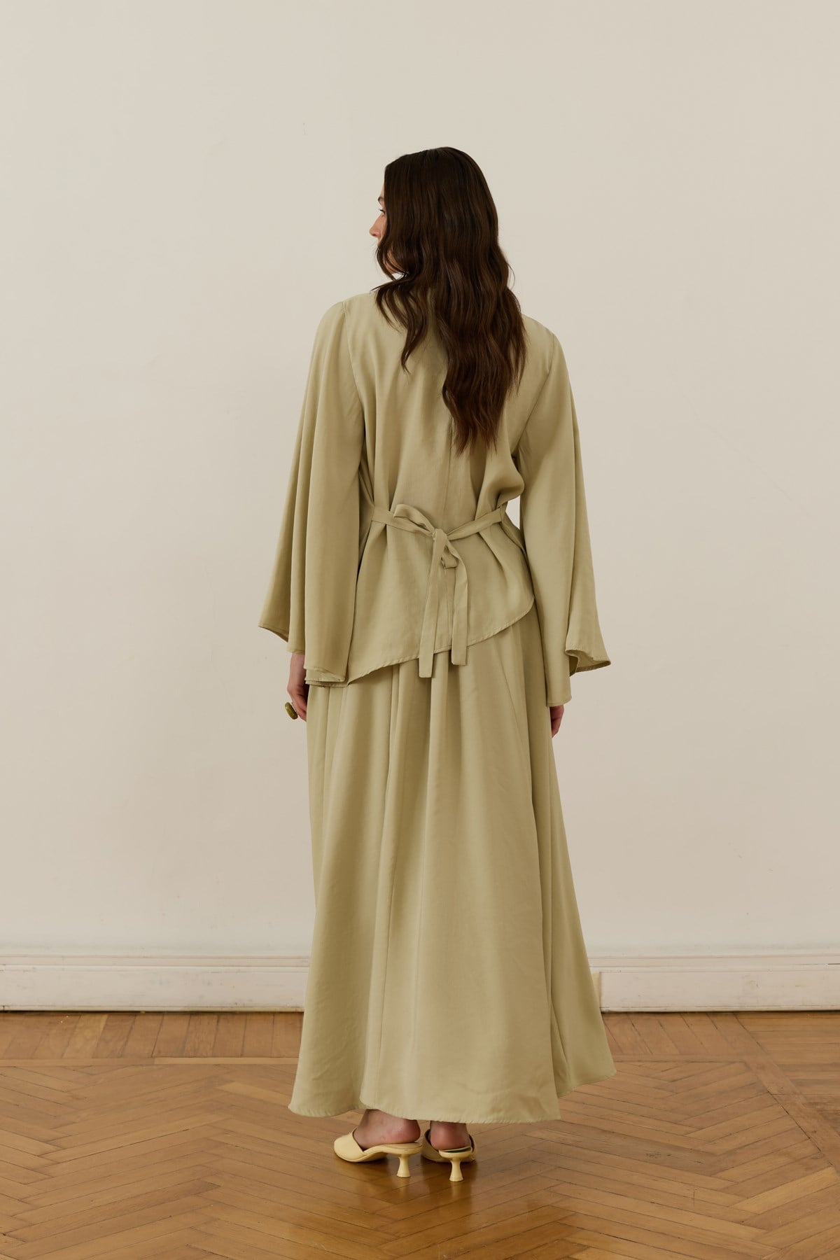Raya Cupra Suit with Tie-Up Detail Skirt