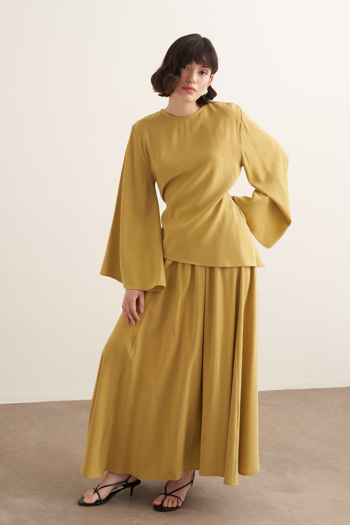 Raya Cupra Suit with Tie-Up Detail Skirt