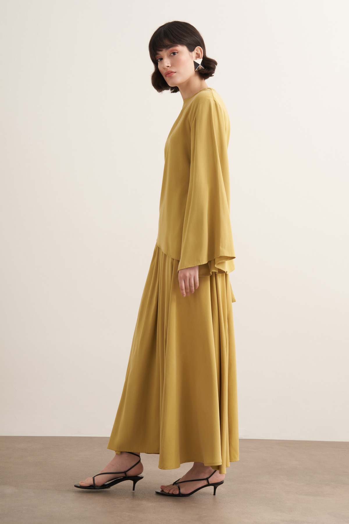 Raya Cupra Suit with Tie-Up Detail Skirt