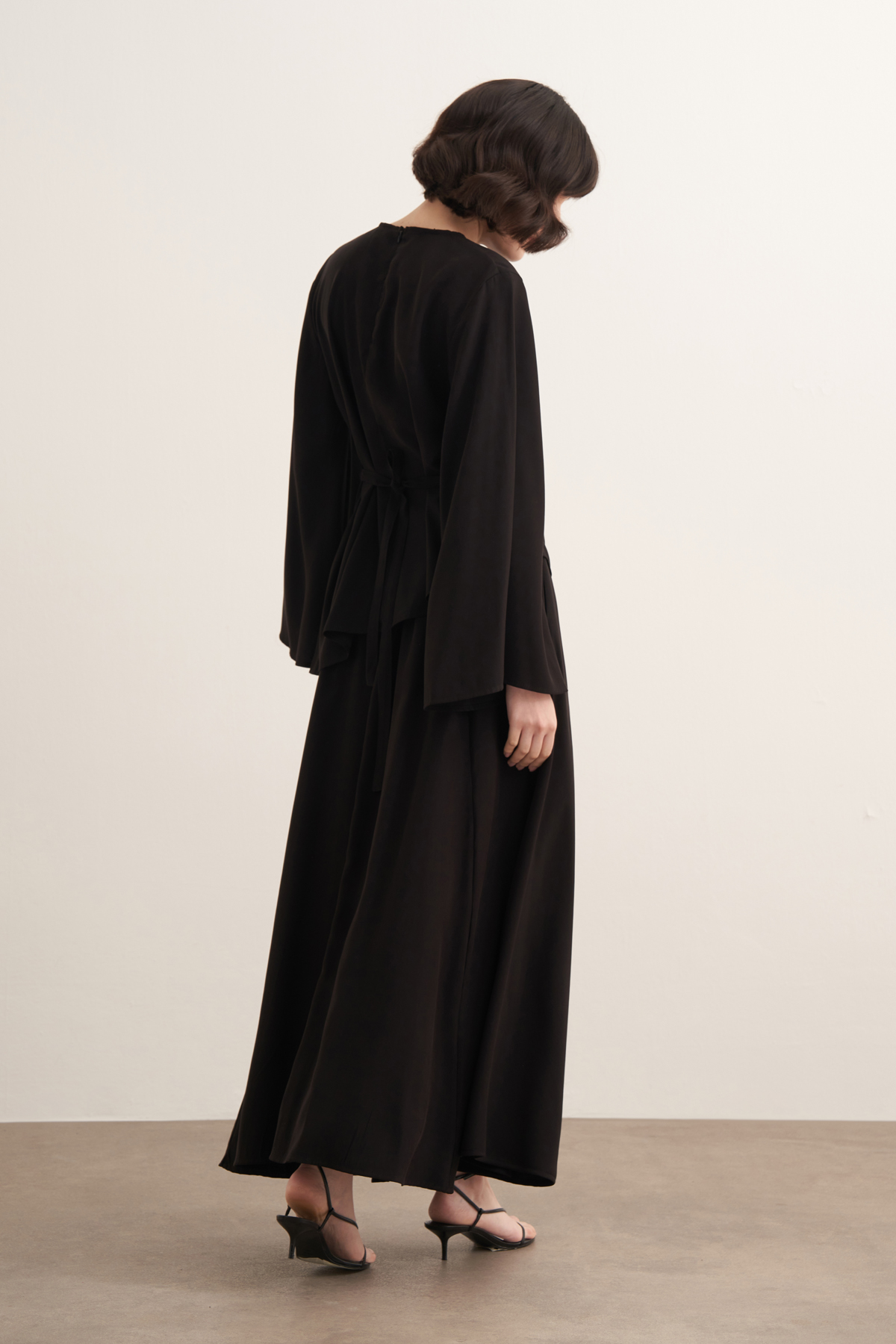 Raya Cupra Suit with Tie-Up Detail Skirt